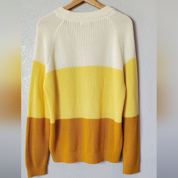 Venus Colorblock Yellow, Cream & Gold Cozy Cable Knit Sweater Size Large - Picture 7 of 9